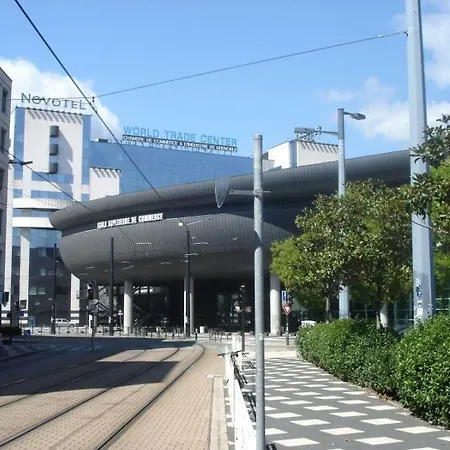 Le Singulier * Grenoble